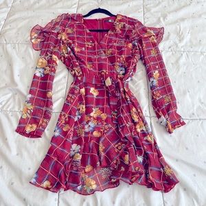 MISSGUIDED long sleeve dress in burgundy size 6